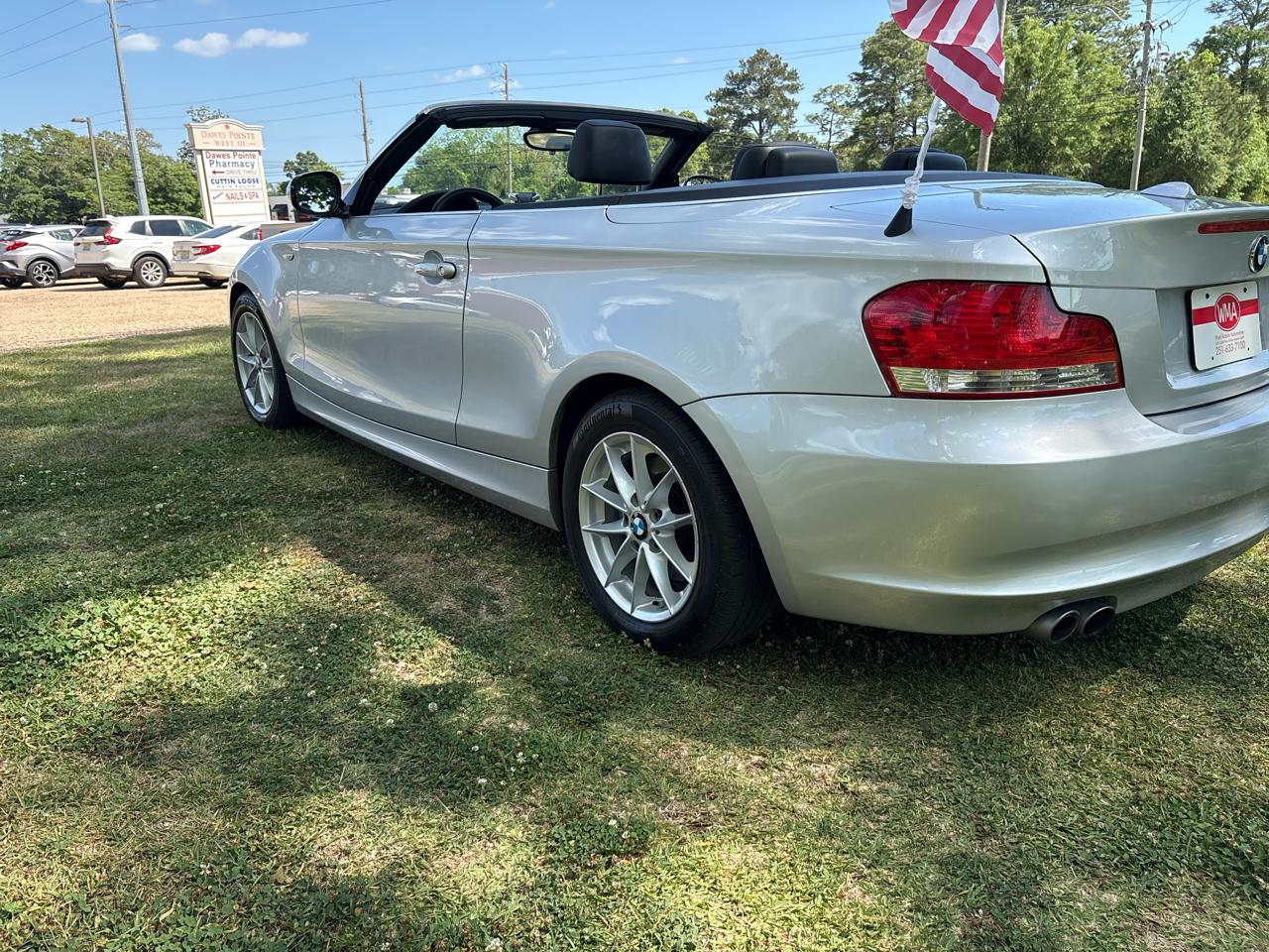 BMW 1-Series 128i Convertible 2011