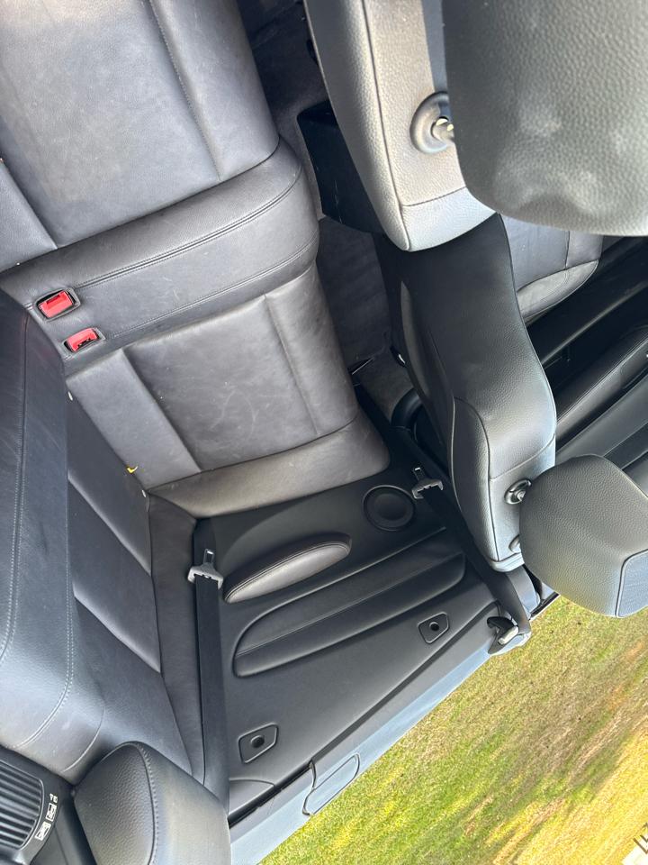 BMW 1-Series 128i Convertible 2011