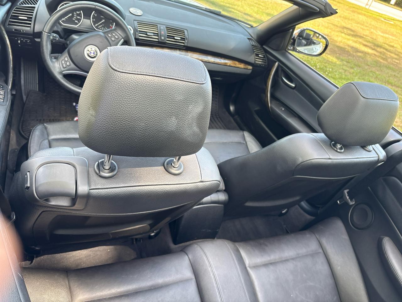 BMW 1-Series 128i Convertible 2011