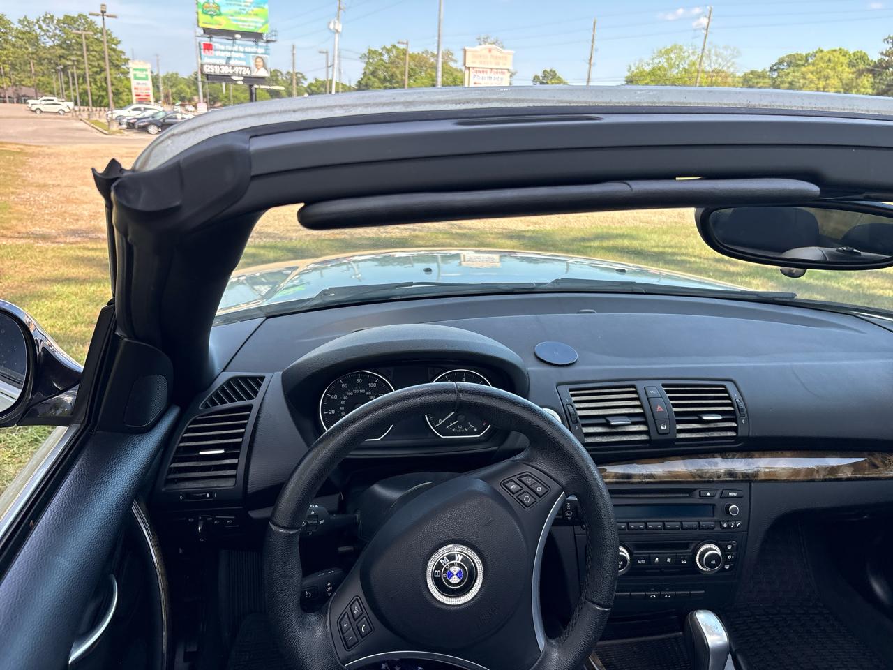 BMW 1-Series 128i Convertible 2011