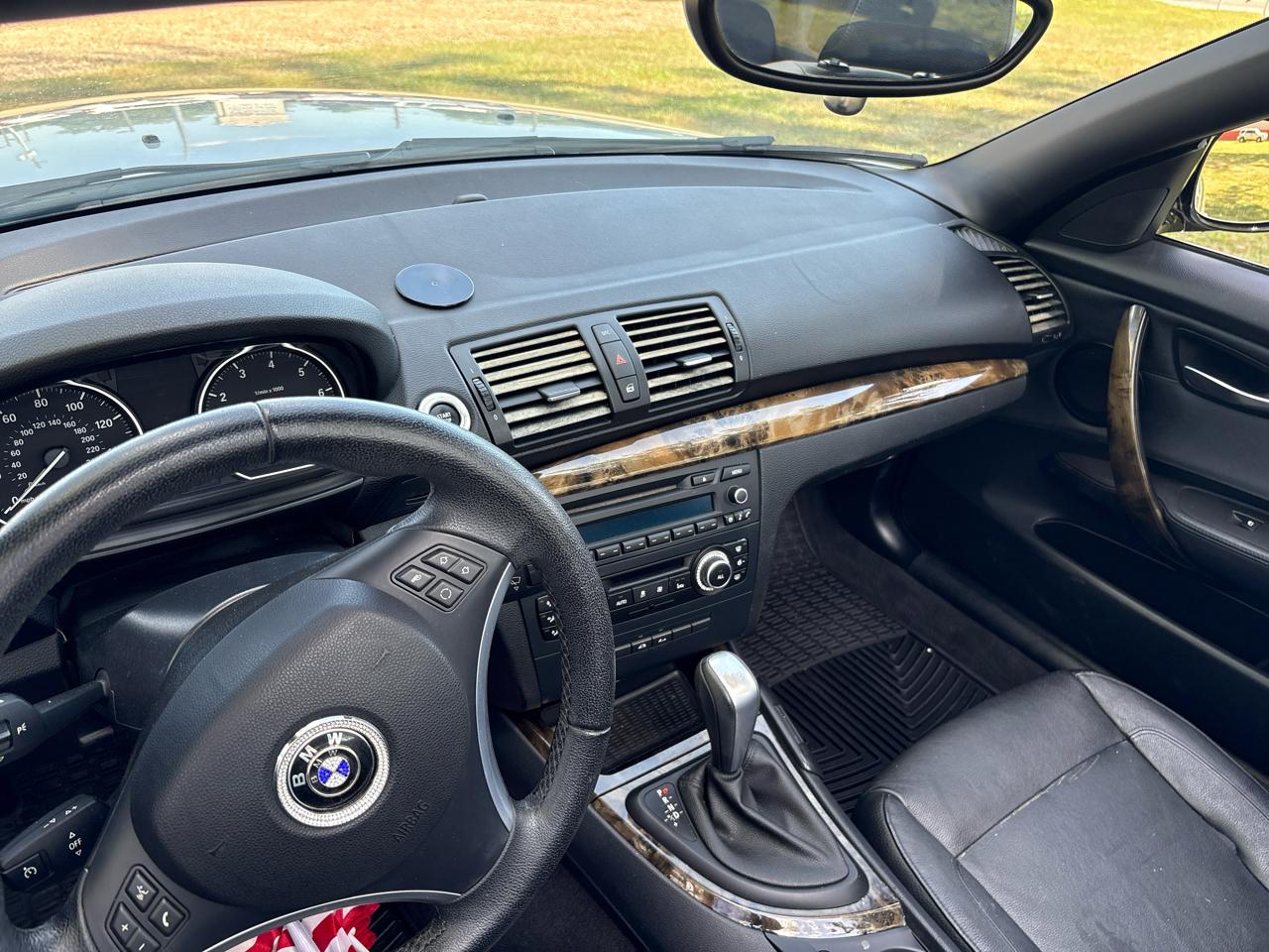 BMW 1-Series 128i Convertible 2011