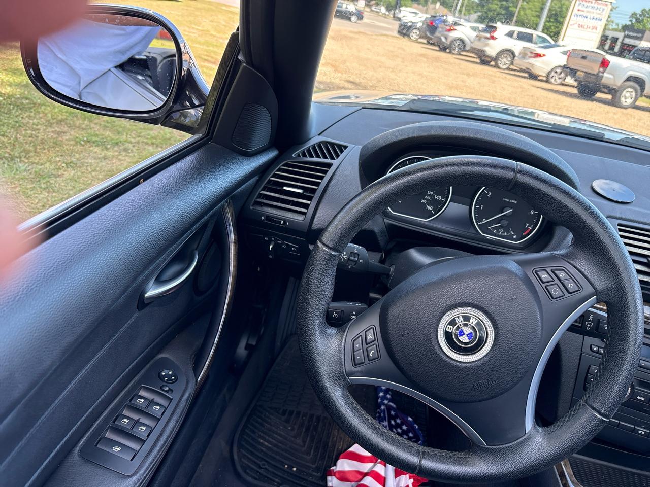 BMW 1-Series 128i Convertible 2011