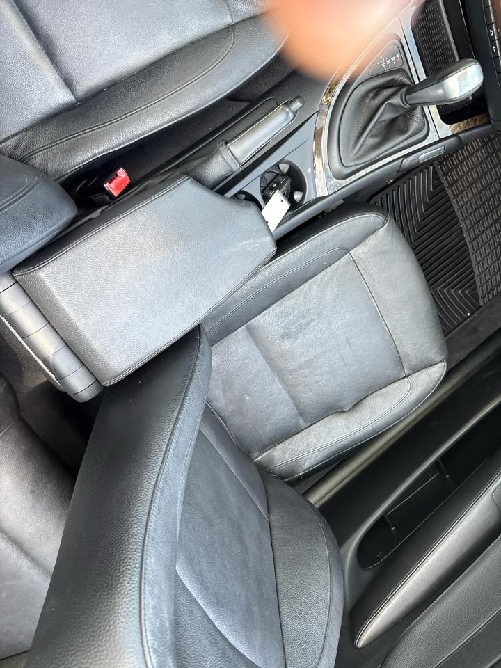 BMW 1-Series 128i Convertible 2011