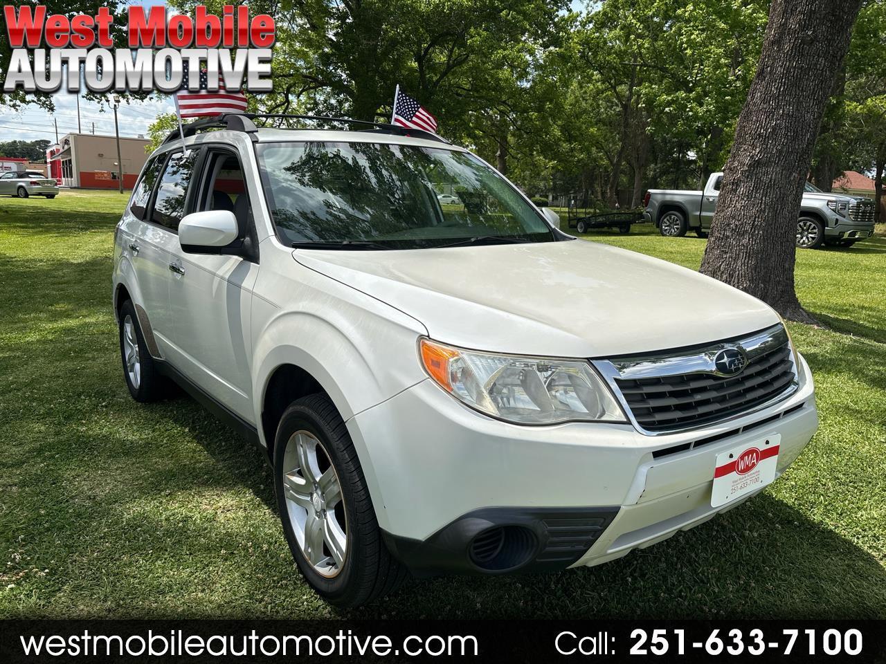 Subaru Forester X Premium 4D SUV 2010