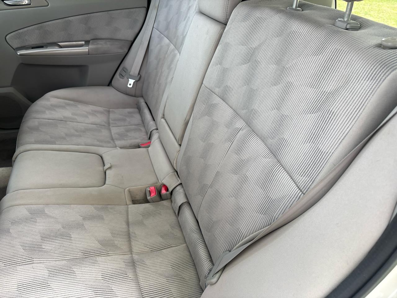 Subaru Forester X Premium 4D SUV 2010