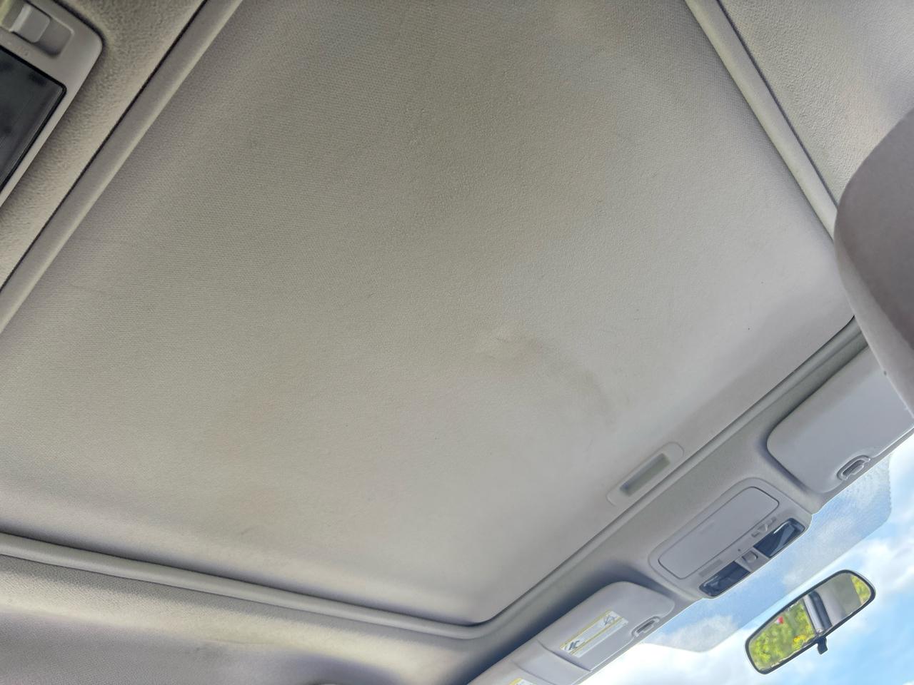 Subaru Forester X Premium 4D SUV 2010