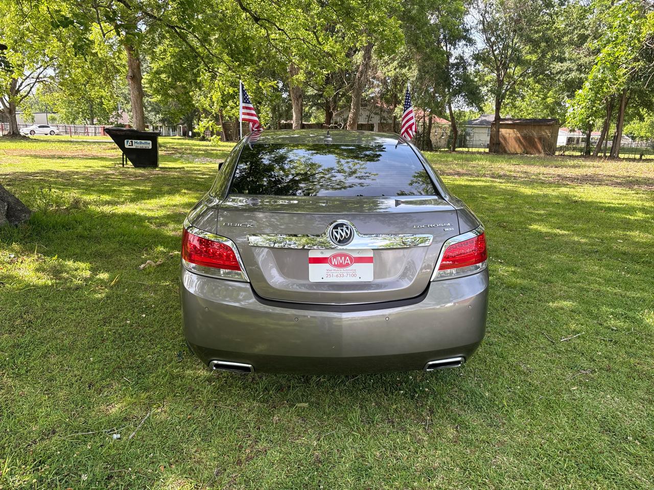 Buick Enclave Leather 4D SUV FWD 2012
