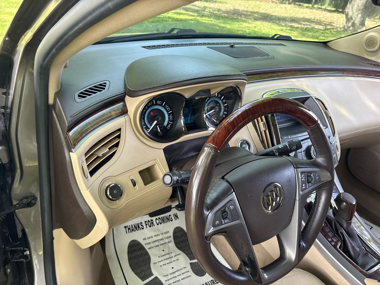 Buick Enclave Leather 4D SUV FWD 2012