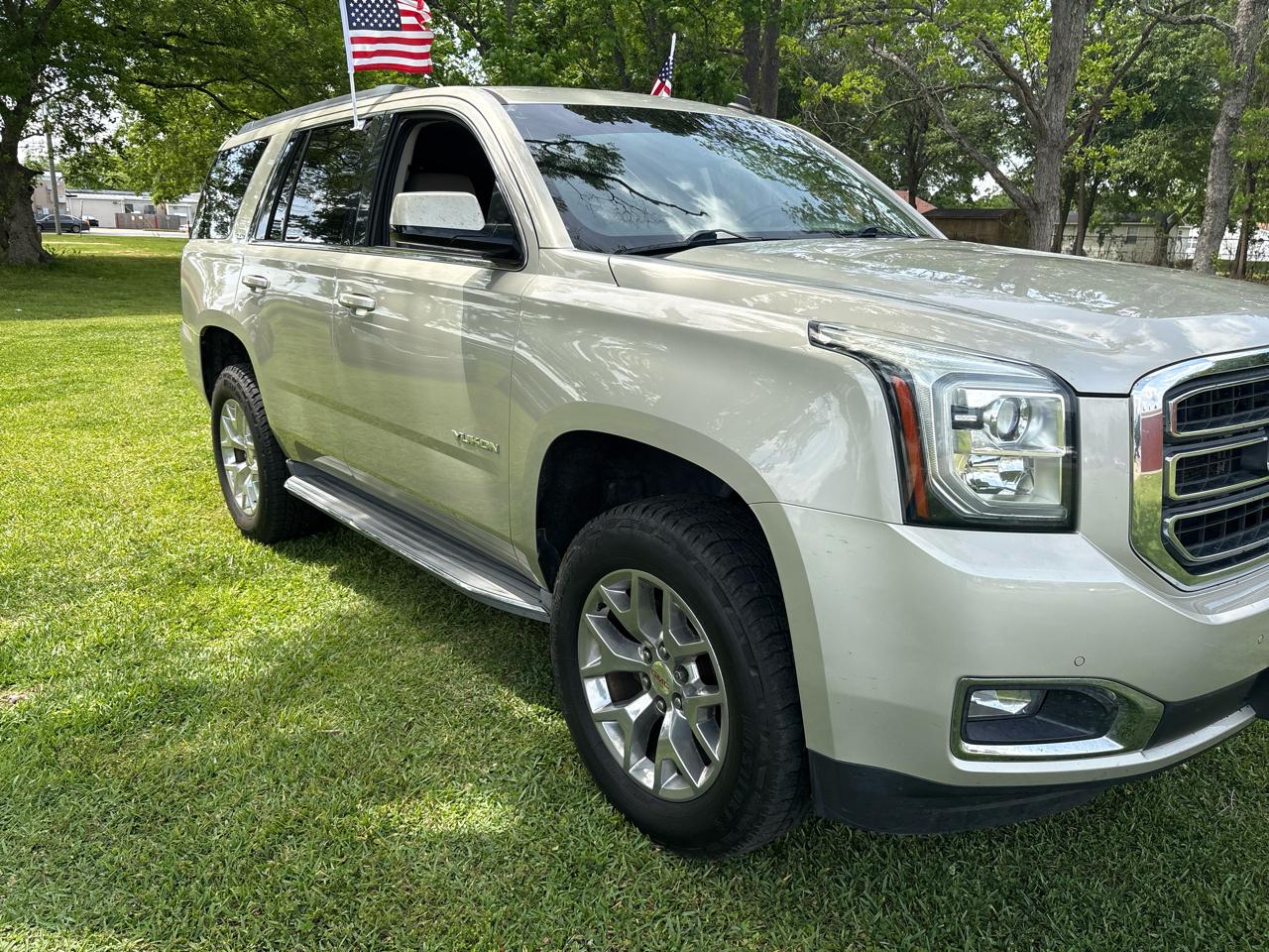 GMC Yukon SLE 2WD 2015
