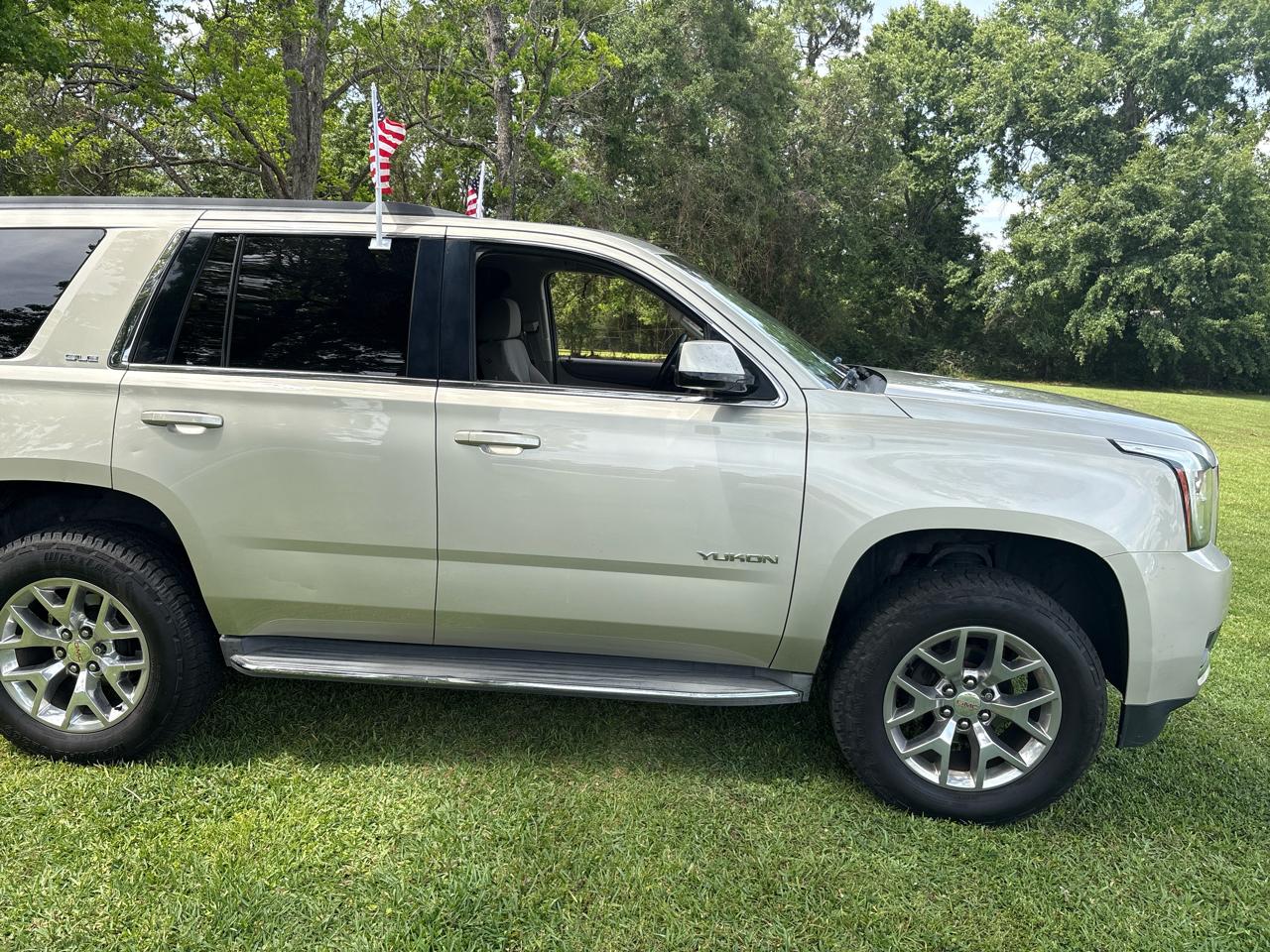 GMC Yukon SLE 2WD 2015