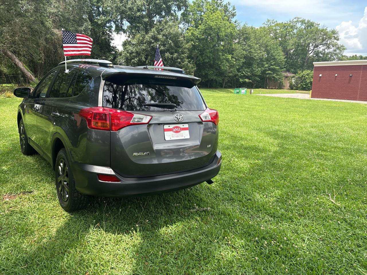 Toyota RAV4 LE FWD 2014