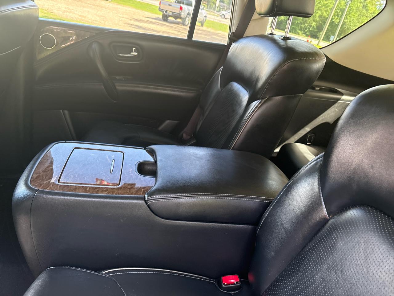 Infiniti QX80 2WD 4dr 2016