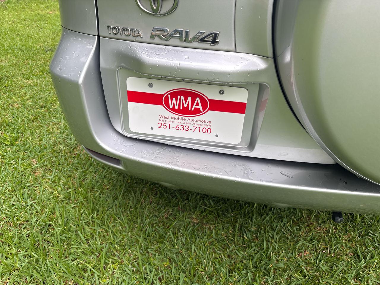 Toyota RAV4 Limited I4 2WD 2007