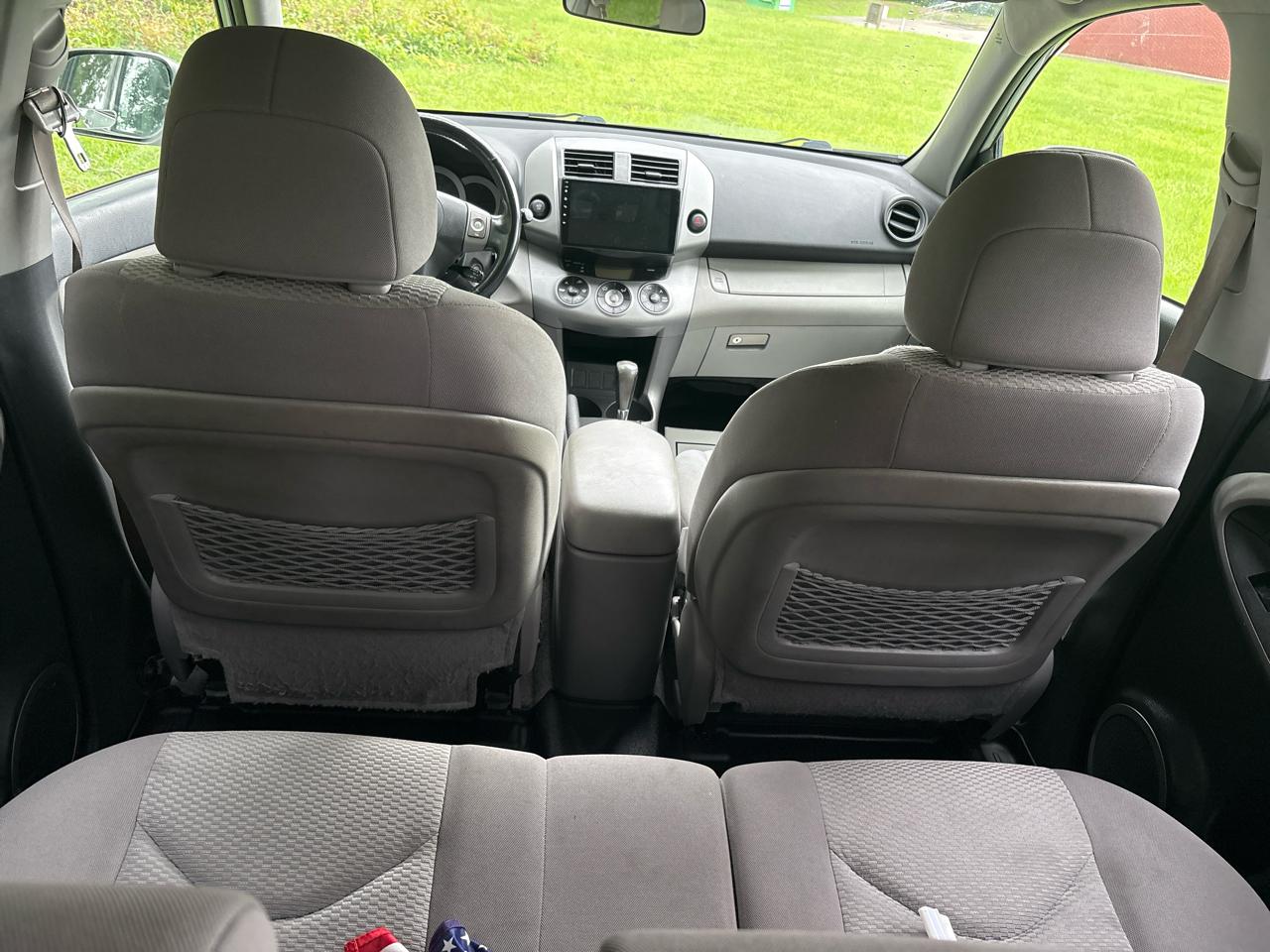 Toyota RAV4 Limited I4 2WD 2007