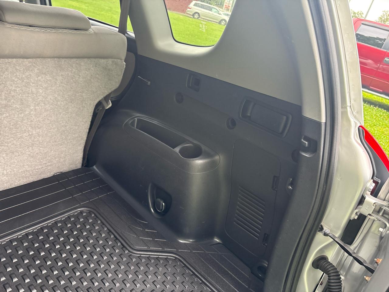 Toyota RAV4 Limited I4 2WD 2007