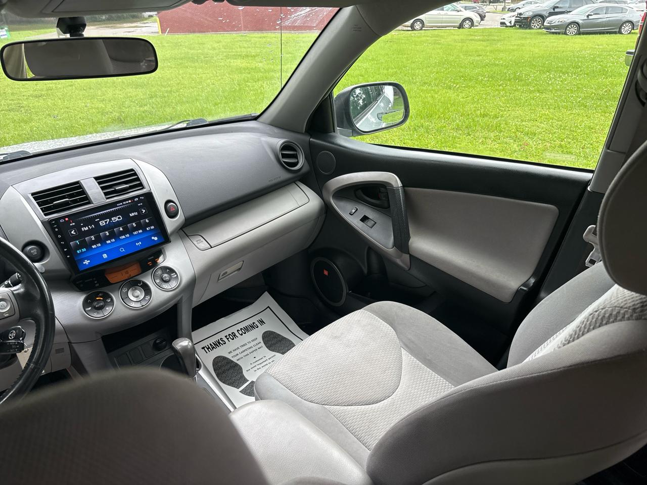 Toyota RAV4 Limited I4 2WD 2007
