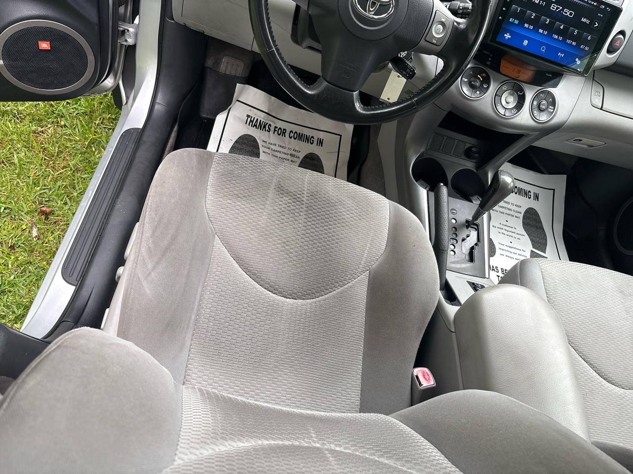Toyota RAV4 Limited I4 2WD 2007