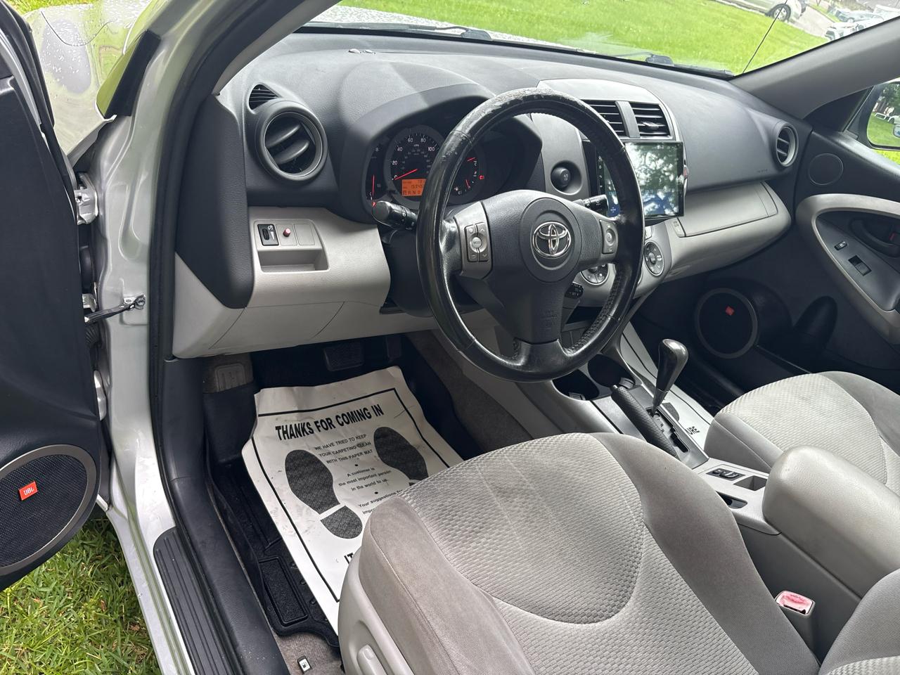Toyota RAV4 Limited I4 2WD 2007
