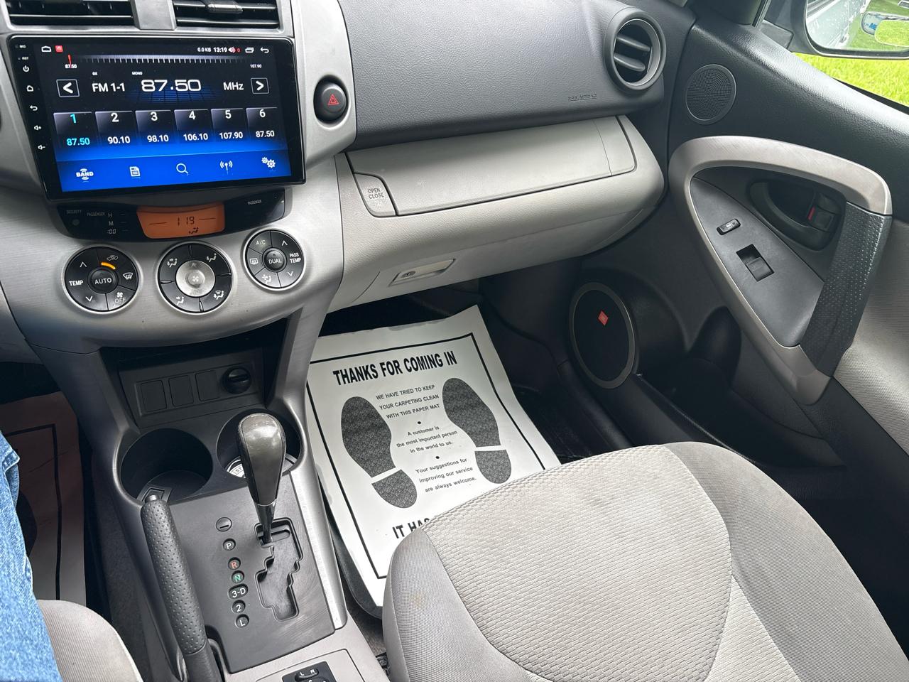 Toyota RAV4 Limited I4 2WD 2007