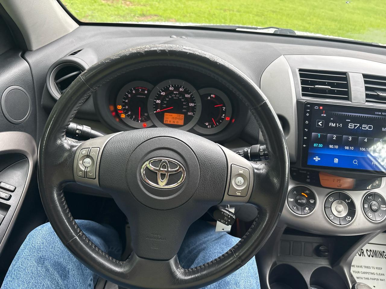 Toyota RAV4 Limited I4 2WD 2007