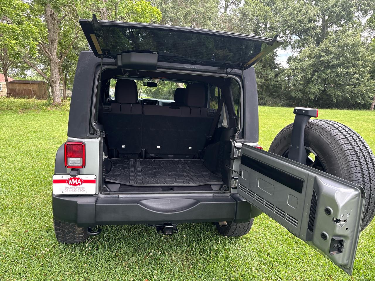 Jeep Wrangler Unlimited Sport 4WD 2016