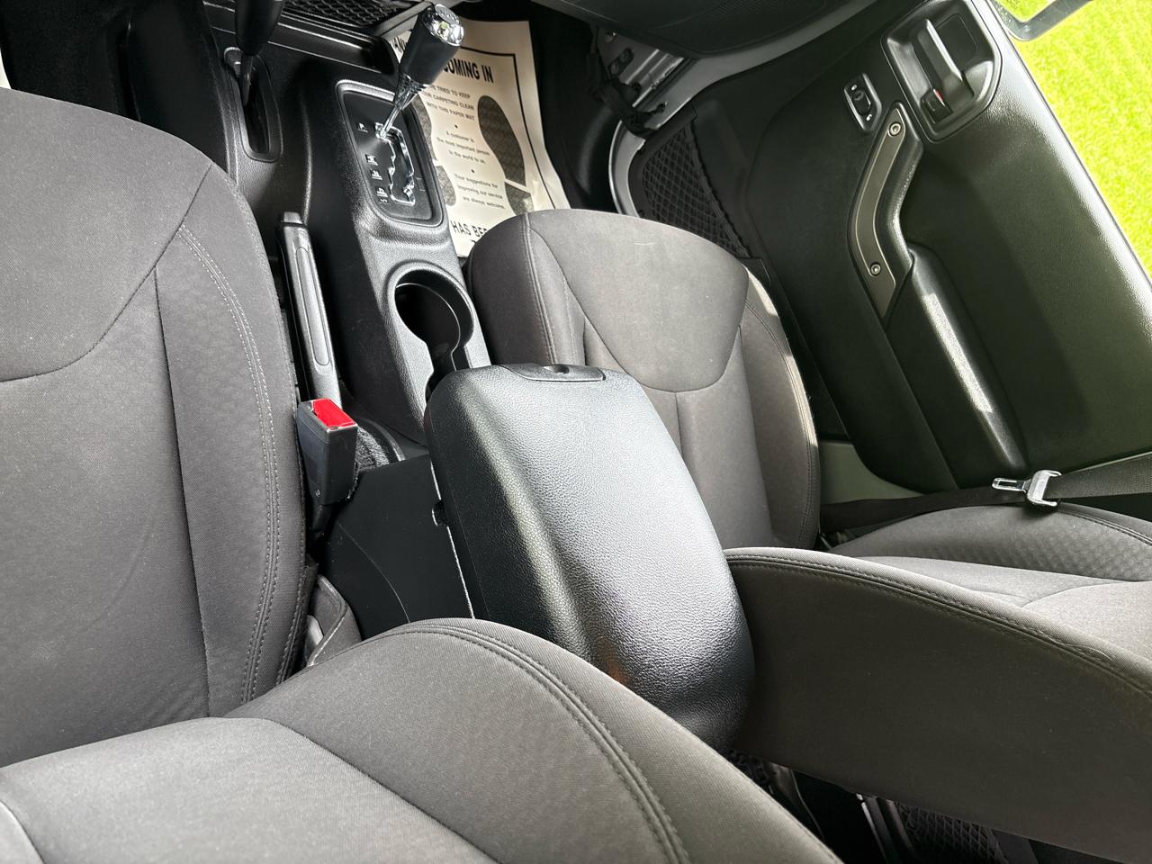 Jeep Wrangler Unlimited Sport 4WD 2016
