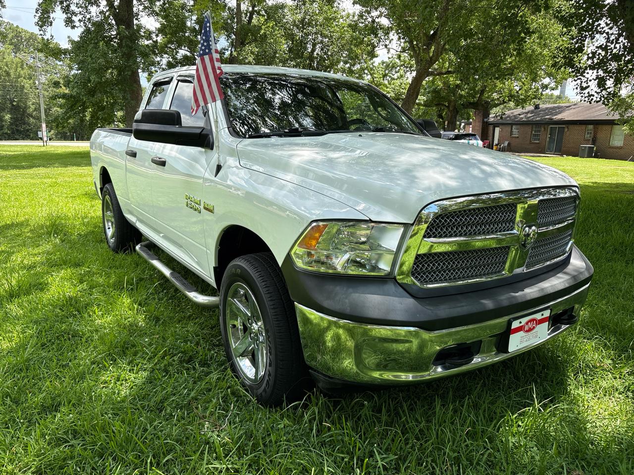 RAM 1500 Tradesman Quad Cab 4WD 2018