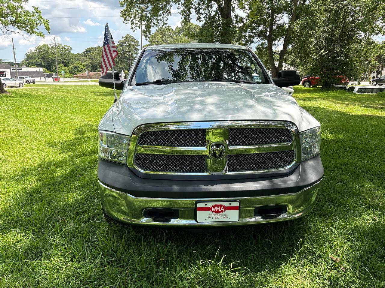 RAM 1500 Tradesman Quad Cab 4WD 2018