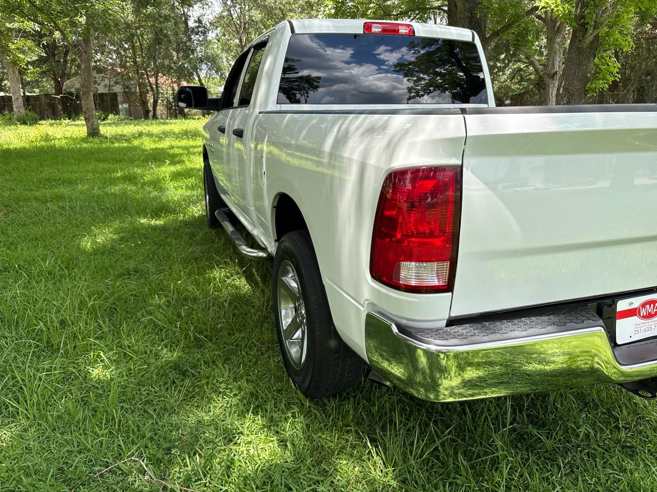 RAM 1500 Tradesman Quad Cab 4WD 2018