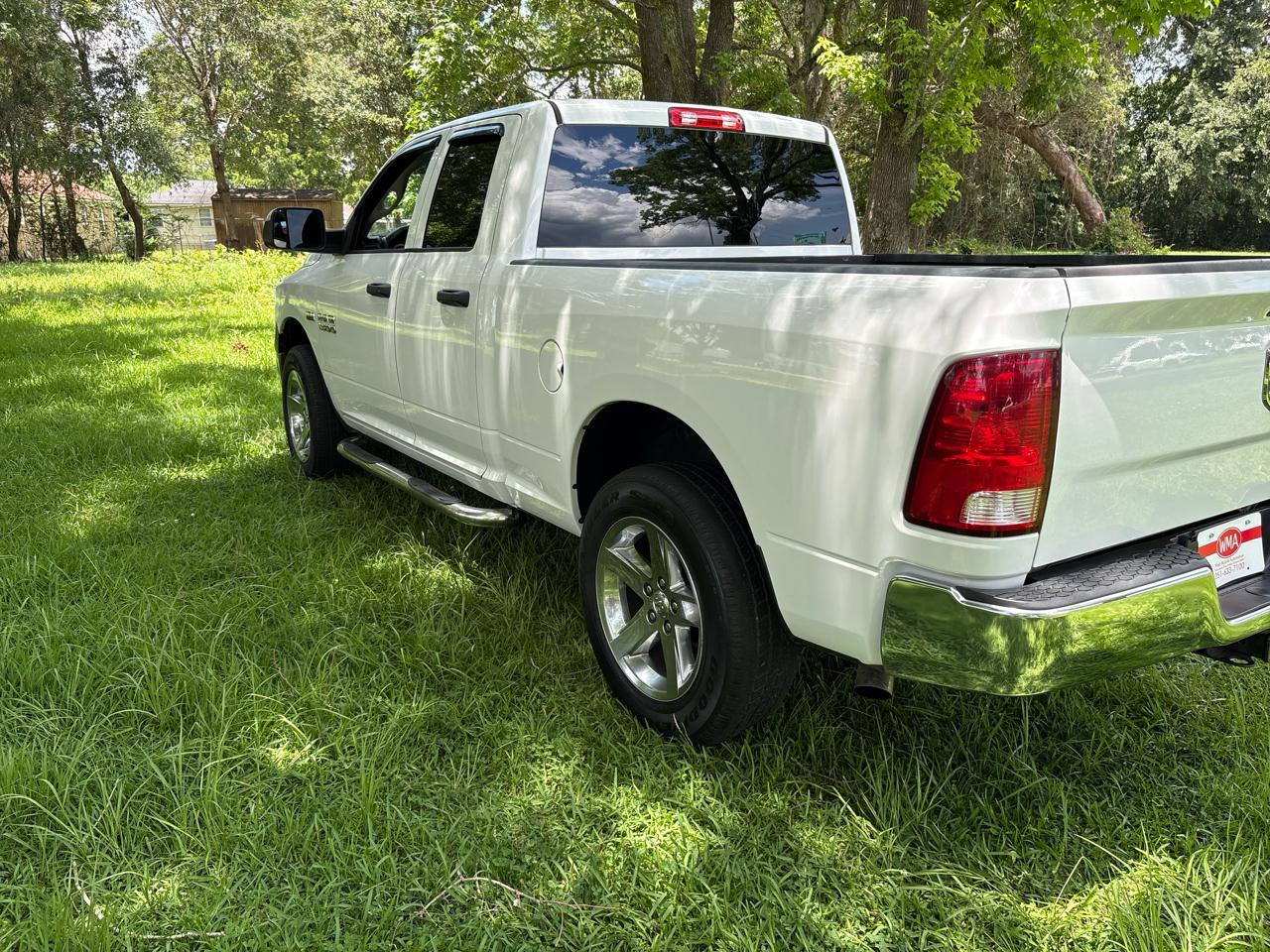 RAM 1500 Tradesman Quad Cab 4WD 2018