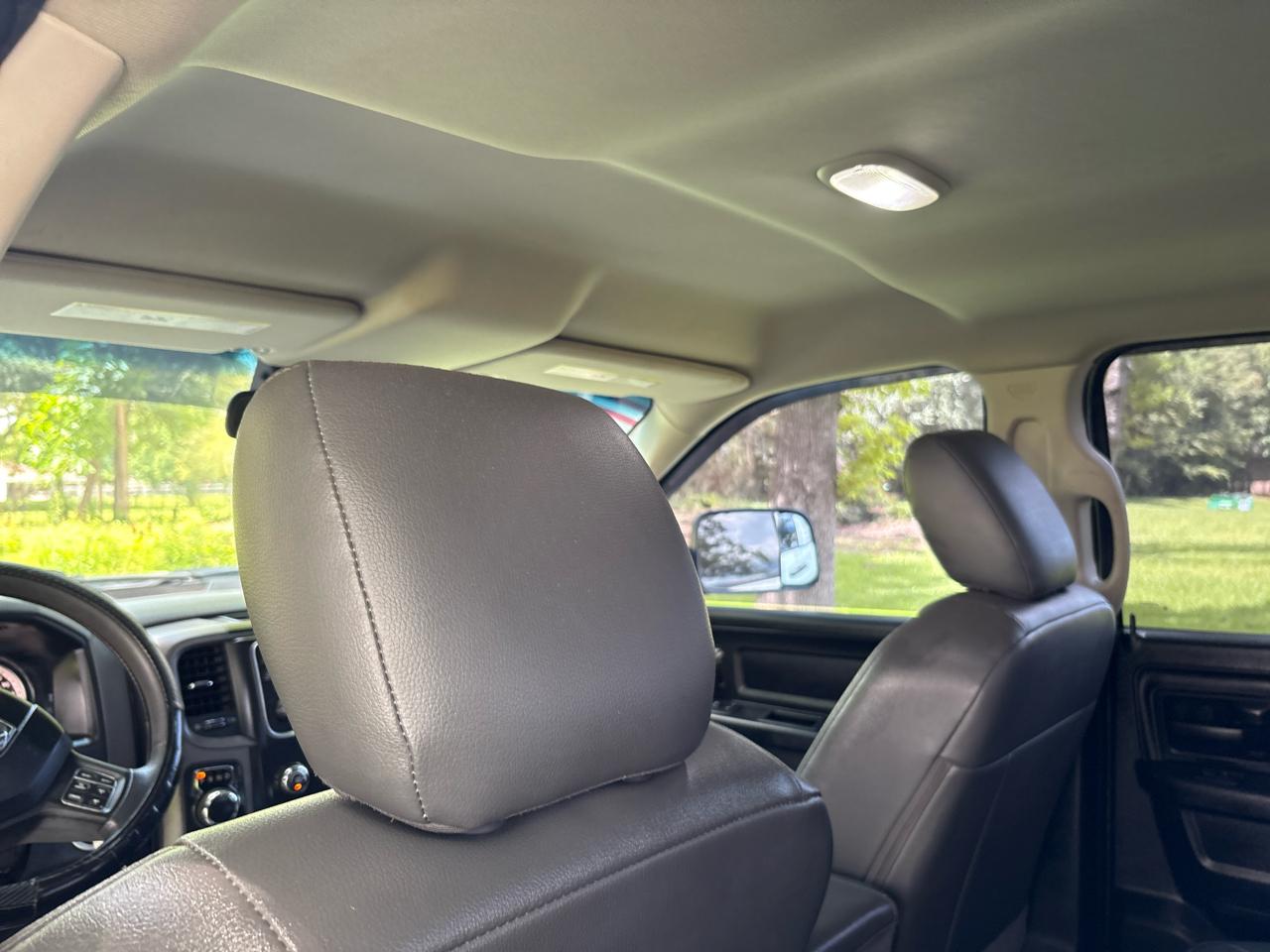 RAM 1500 Tradesman Quad Cab 4WD 2018