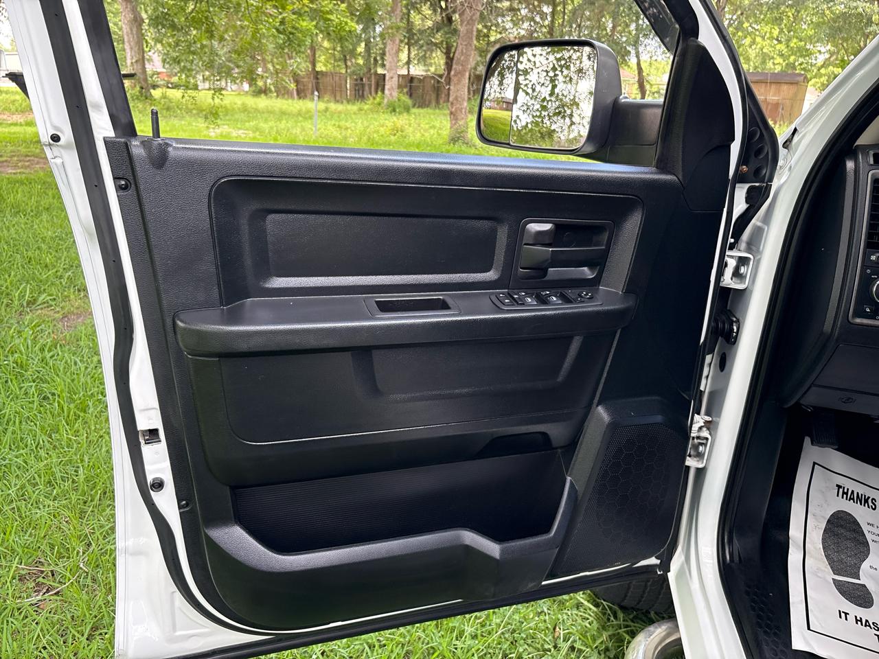 RAM 1500 Tradesman Quad Cab 4WD 2018