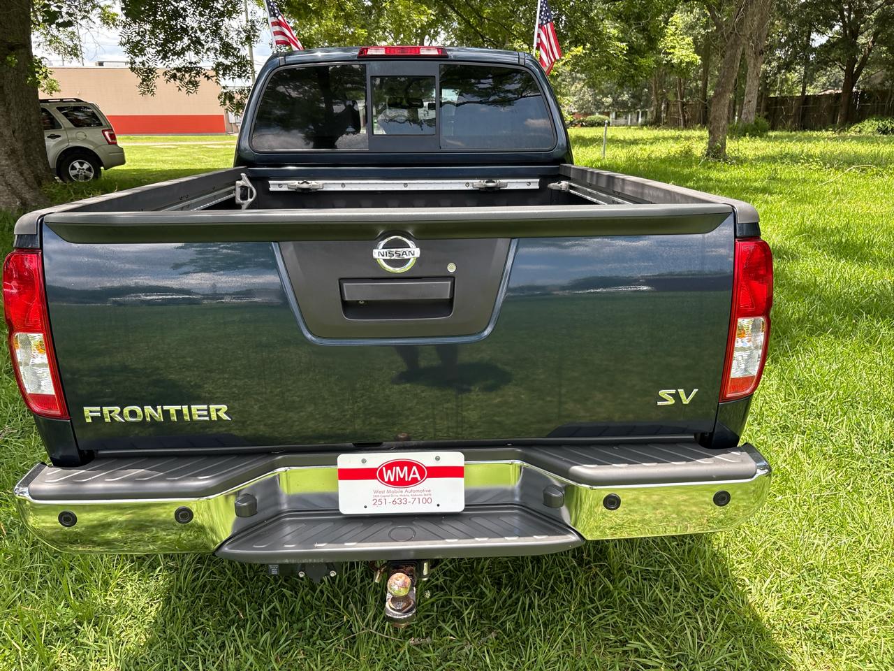 Nissan Frontier SV Crew Cab LWB 5AT 2WD 2016
