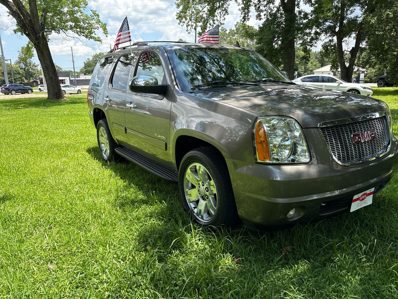 GMC Yukon SLT-2 2WD 2012