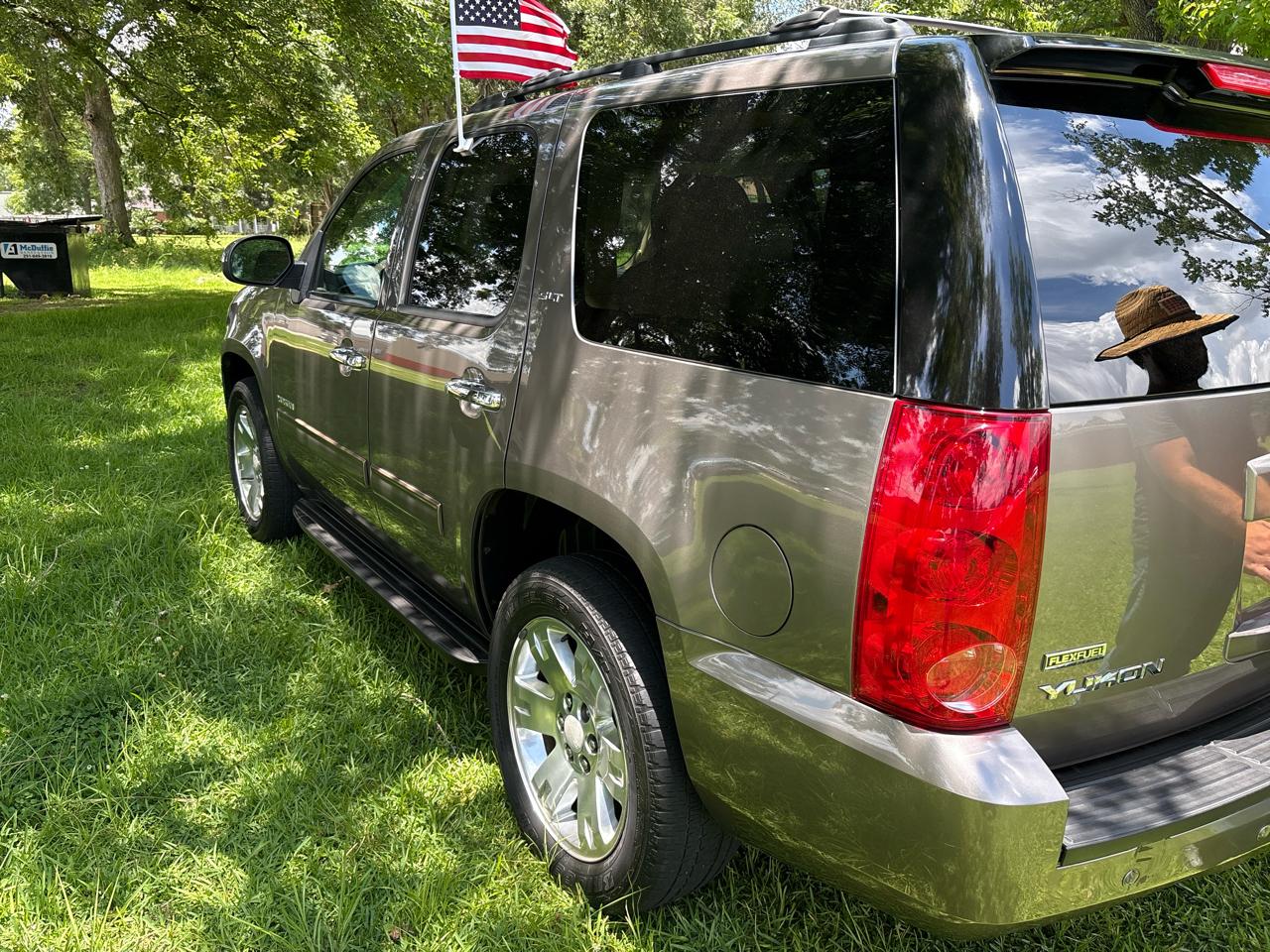 GMC Yukon SLT-2 2WD 2012