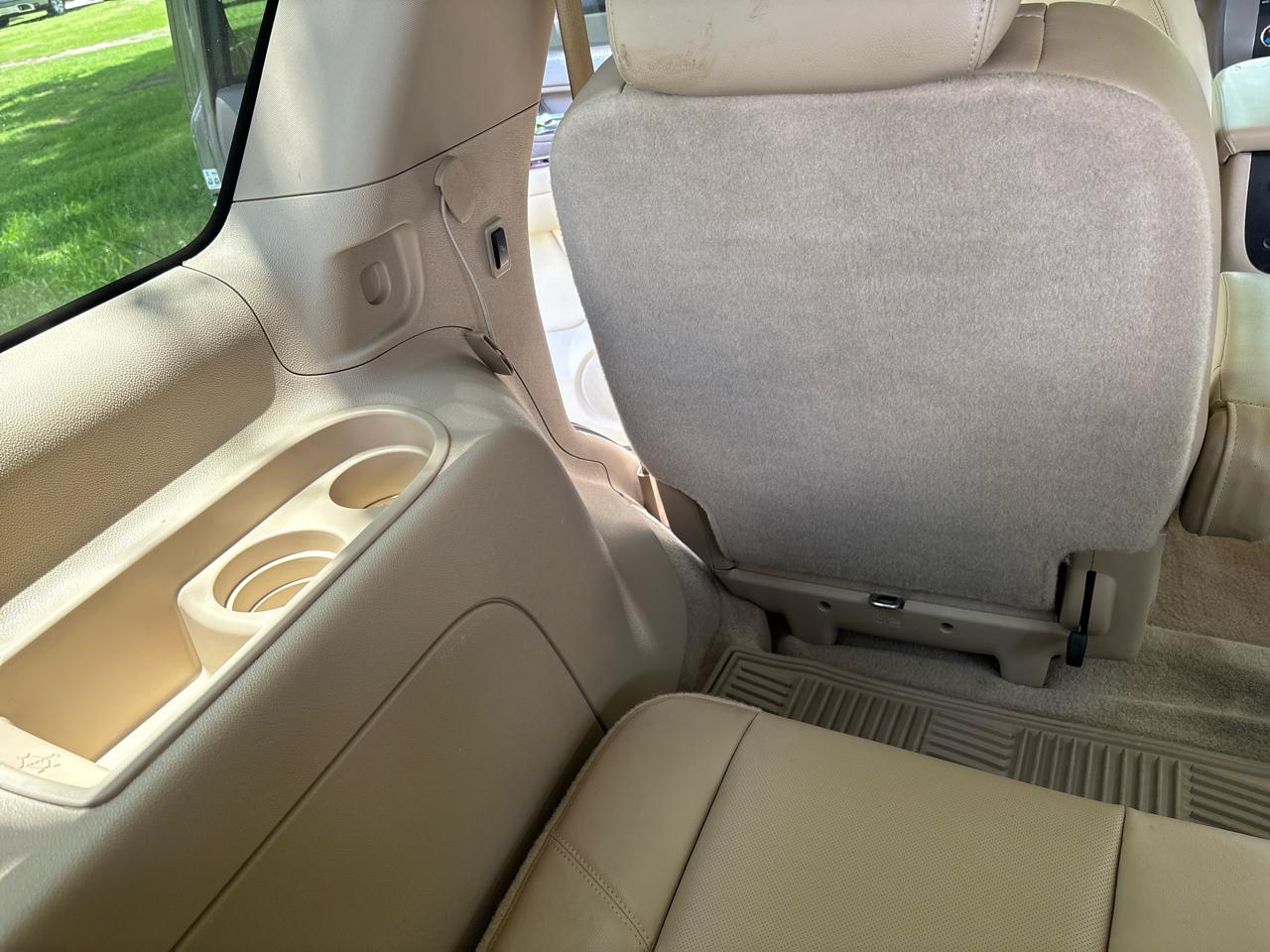 GMC Yukon SLT-2 2WD 2012
