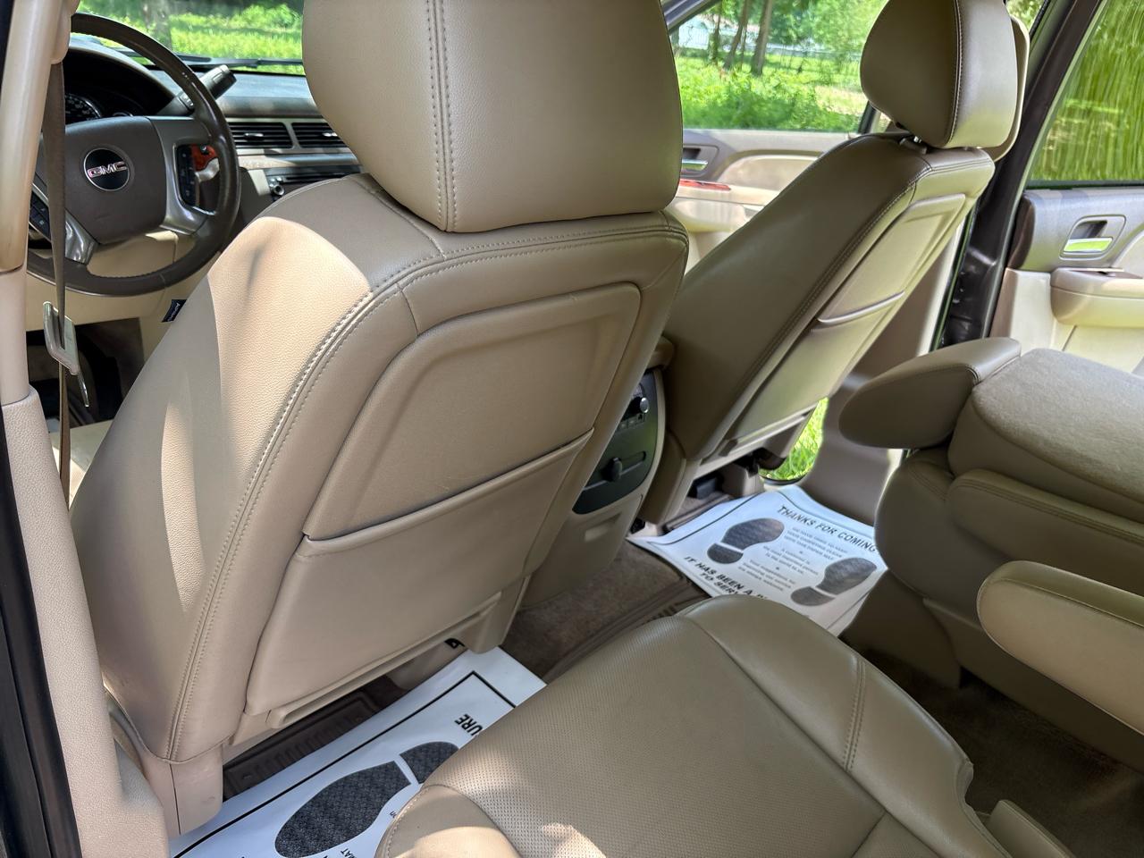 GMC Yukon SLT-2 2WD 2012