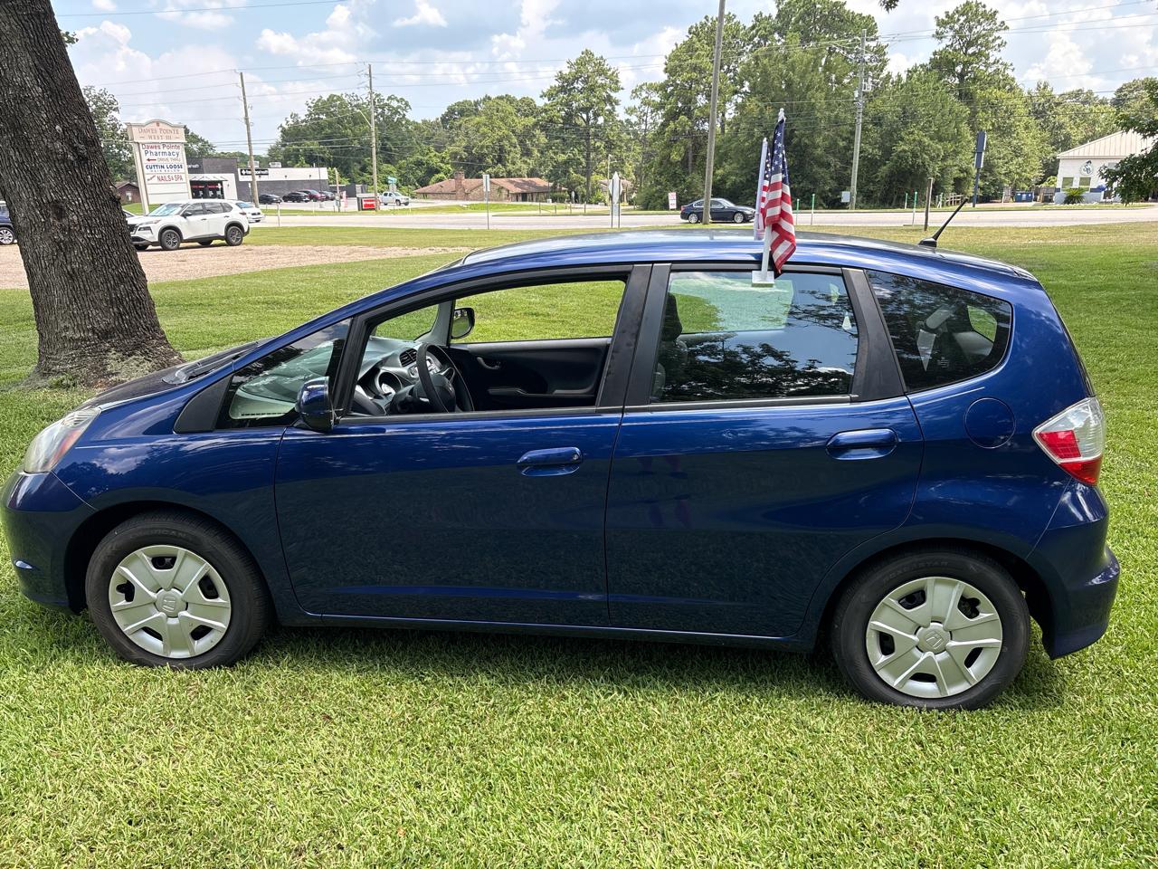 Honda Fit 5-Speed AT 2013