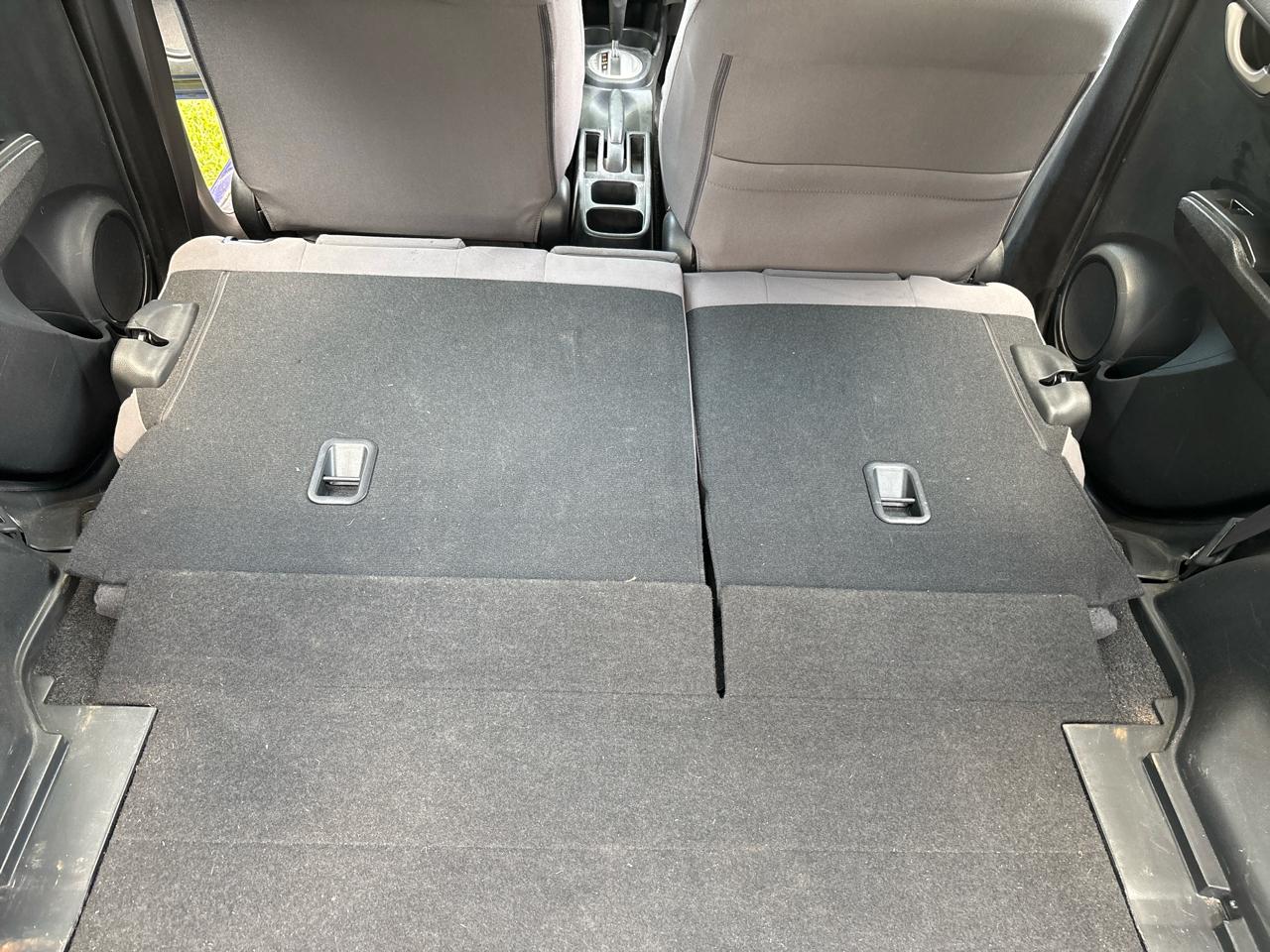 Honda Fit 5-Speed AT 2013