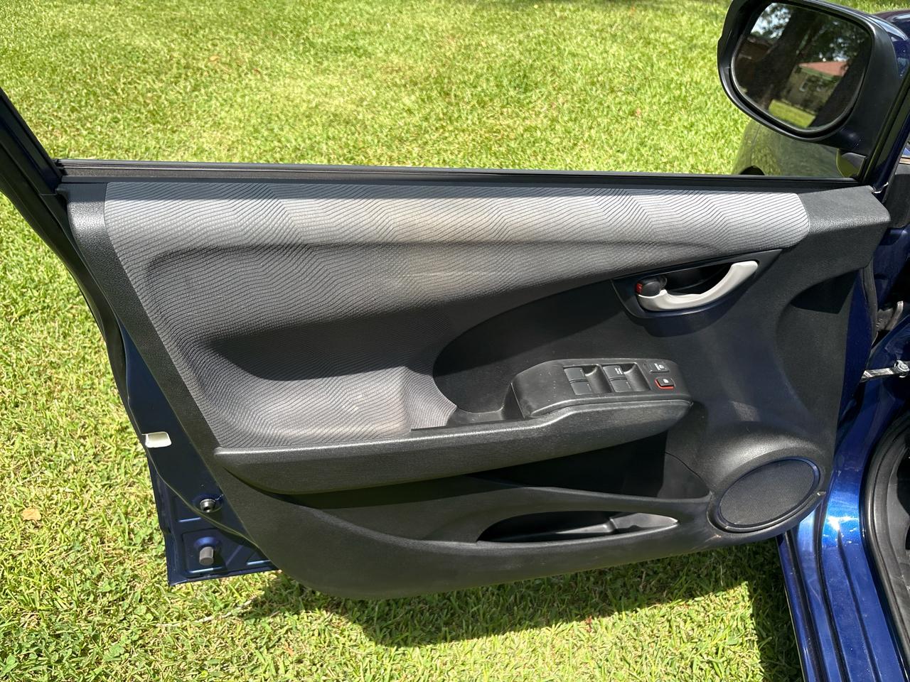 Honda Fit 5-Speed AT 2013