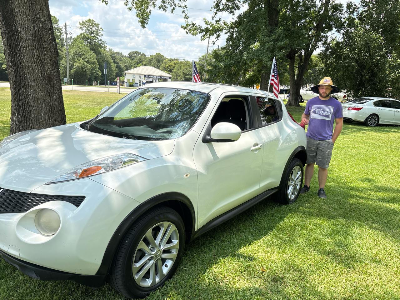 Nissan Juke S FWD 2013