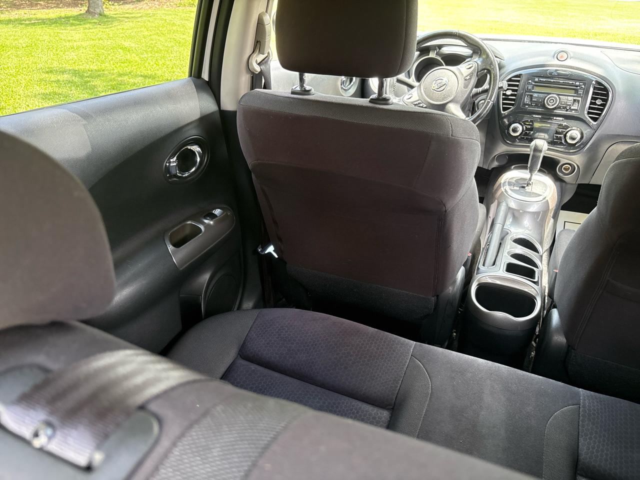 Nissan Juke S FWD 2013