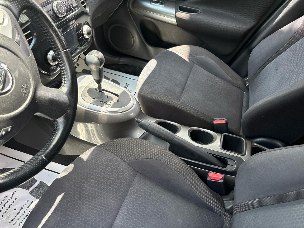 Nissan Juke S FWD 2013