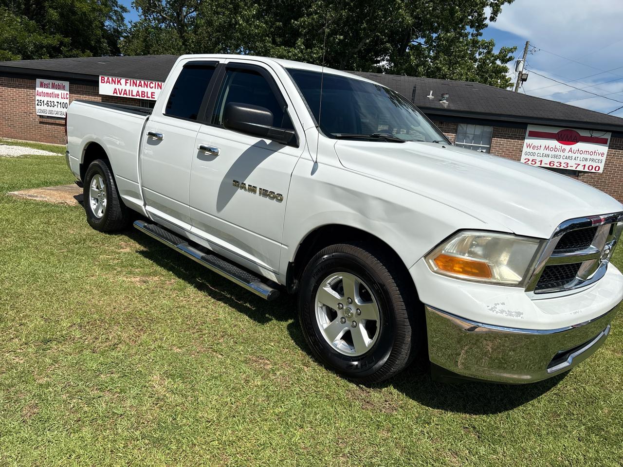 RAM 1500 SLT Quad Cab 2WD 2012