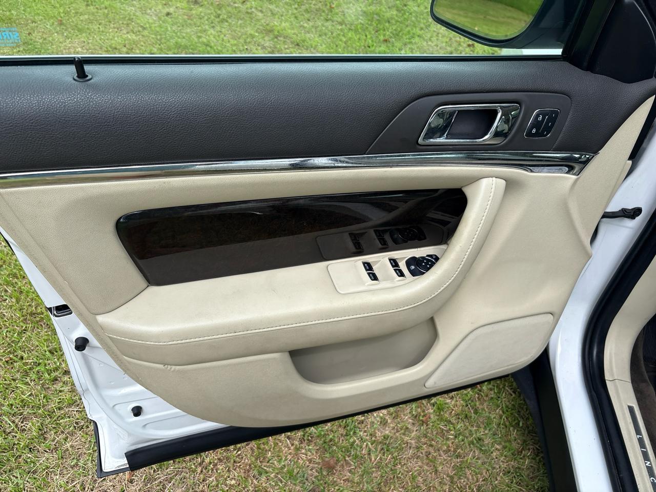 Lincoln MKS FWD 2014