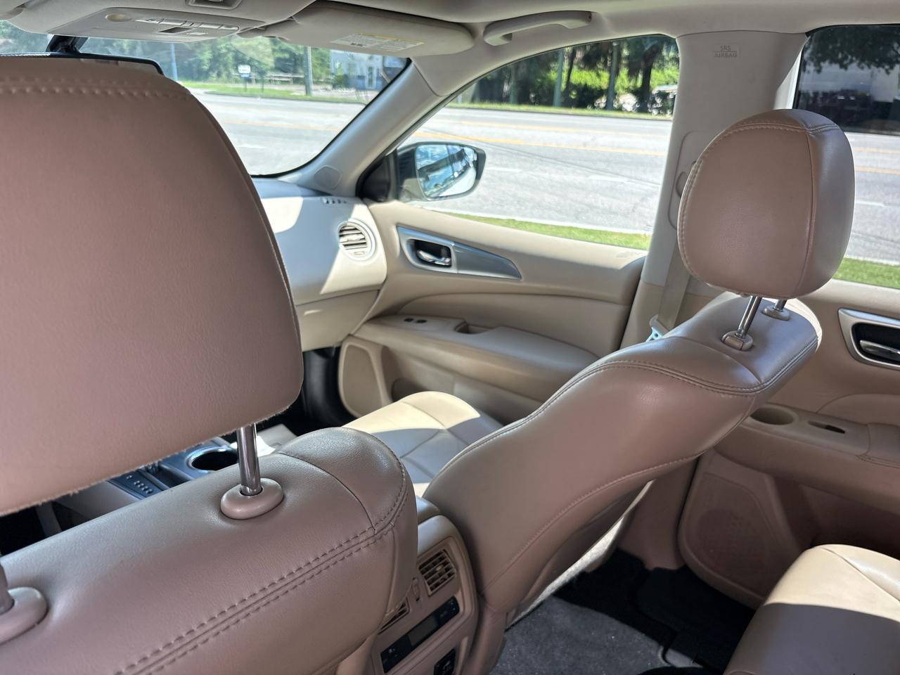Nissan Pathfinder SL 2WD 2018