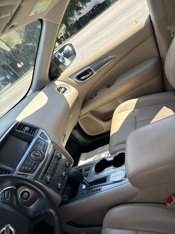 Nissan Pathfinder SL 2WD 2018
