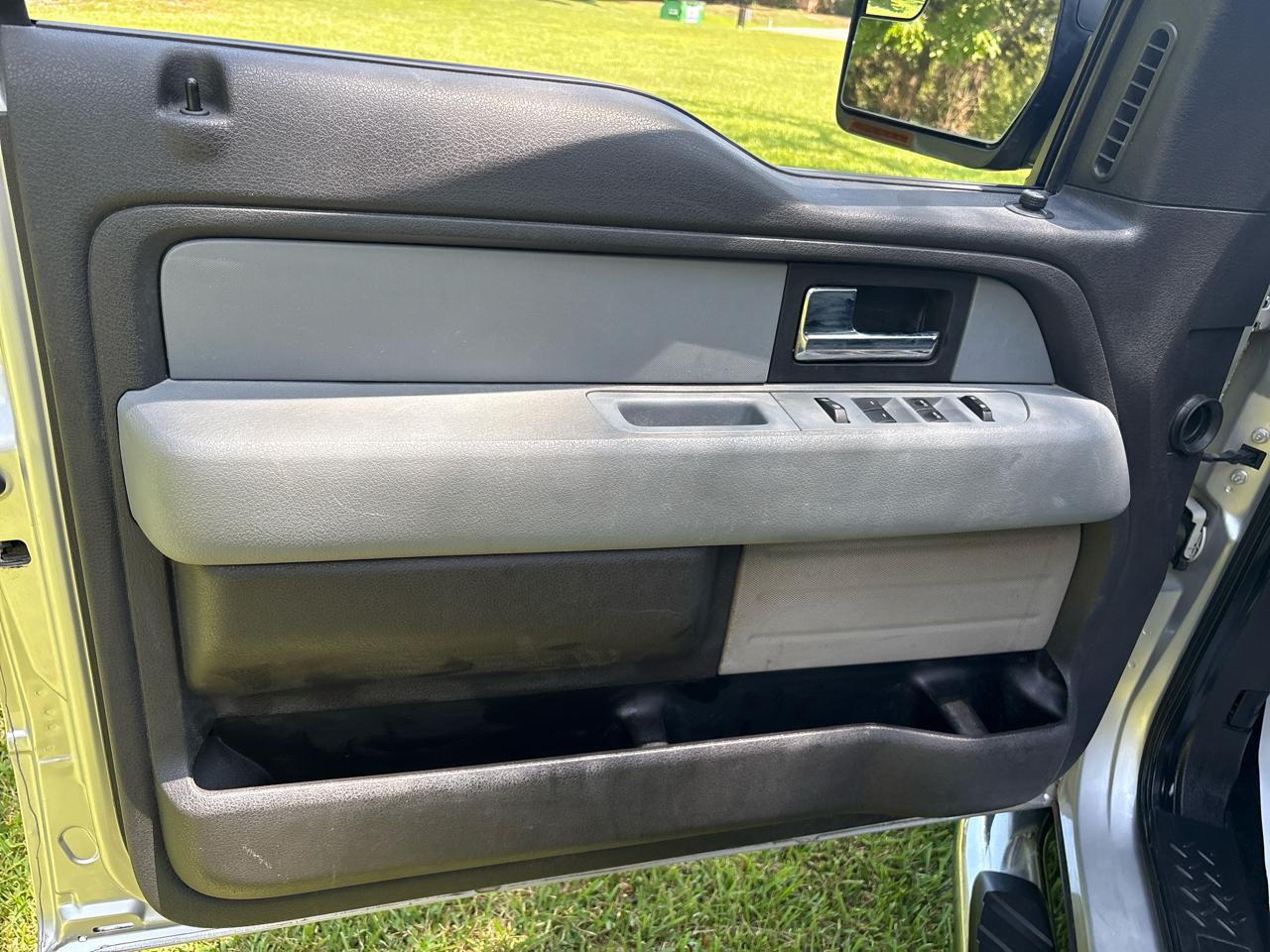 Ford F-150 XLT SuperCrew 6.5-ft. Bed 4WD 2012