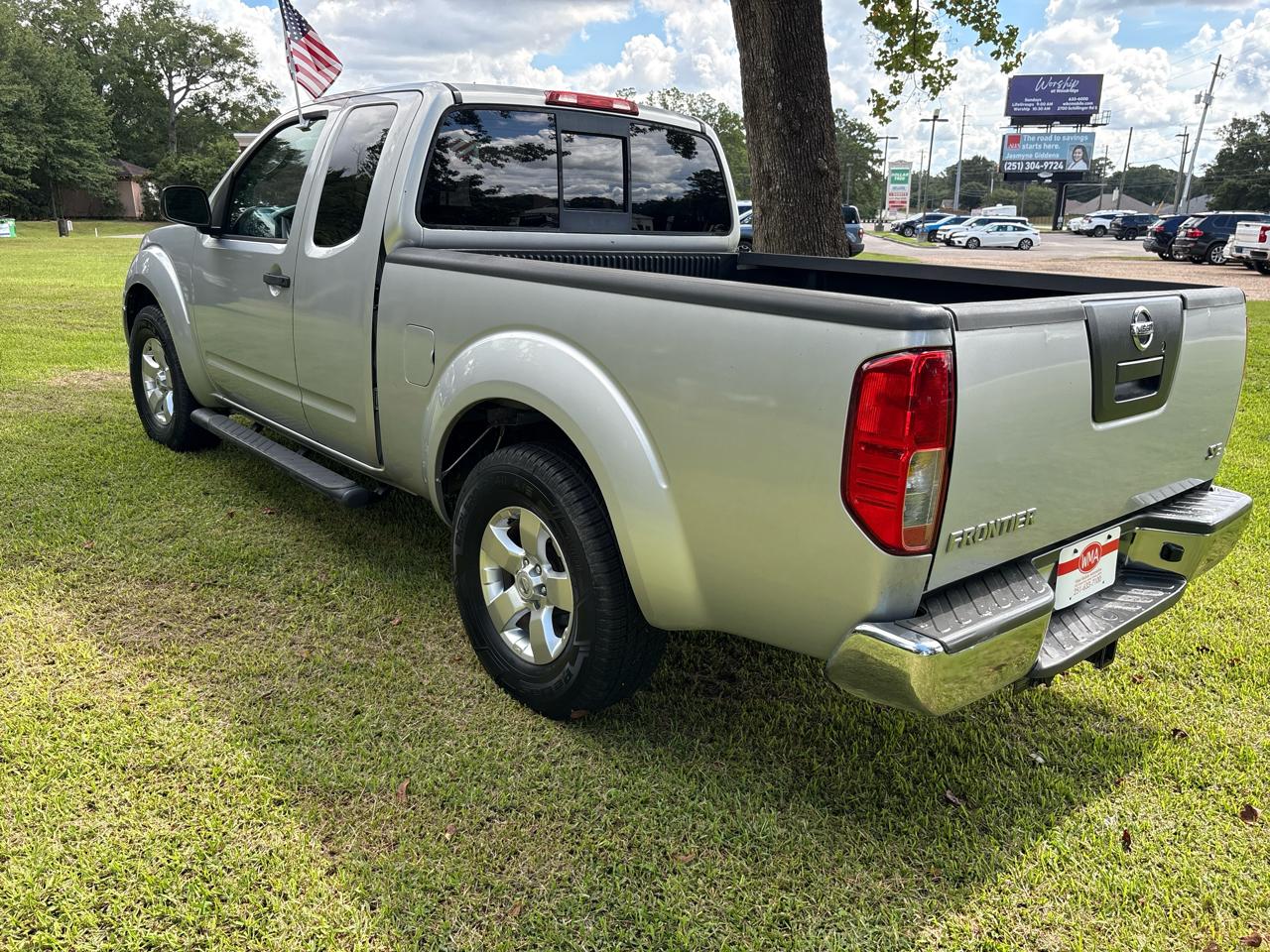 Nissan Frontier SE V6 King Cab 2WD 2010