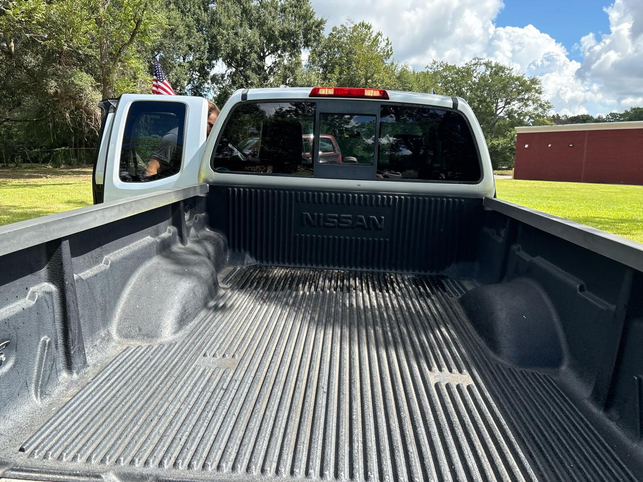 Nissan Frontier SE V6 King Cab 2WD 2010